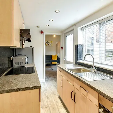 Apartament 1 At 3 Jubilee
